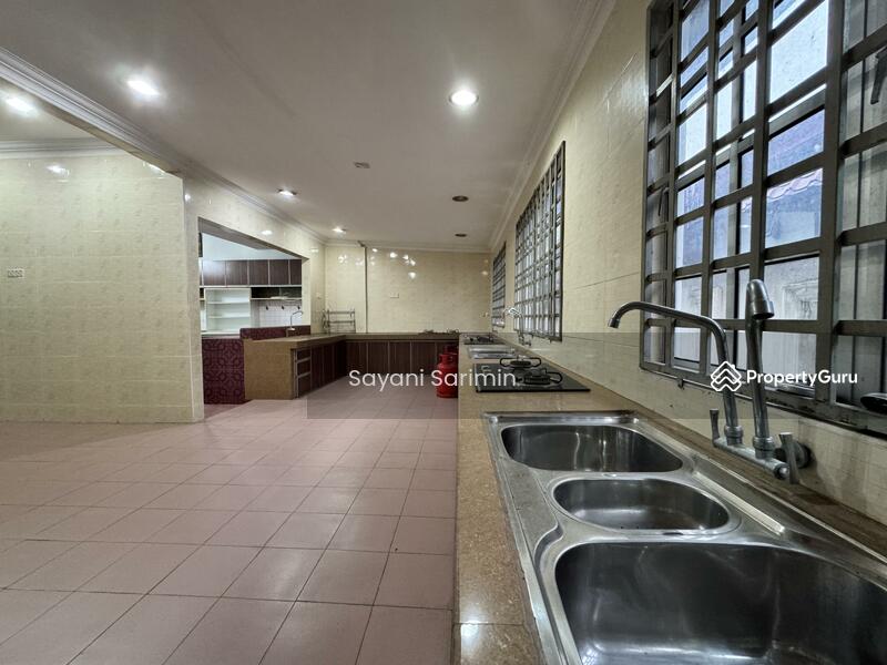Untuk Dijual - Fully Renovated 2 Storey Semi-D Seksyen 3, Bangi
