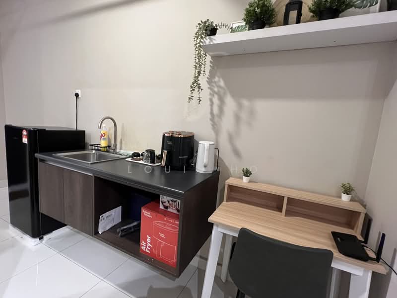 Condominium for Rent at Edumetro @ Subang Jaya - Louis Ho - Kitchen - PropertyGuru.com.my