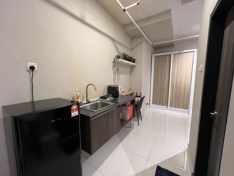Condominium for Rent at Edumetro @ Subang Jaya - Louis Ho - Kitchen - PropertyGuru.com.my