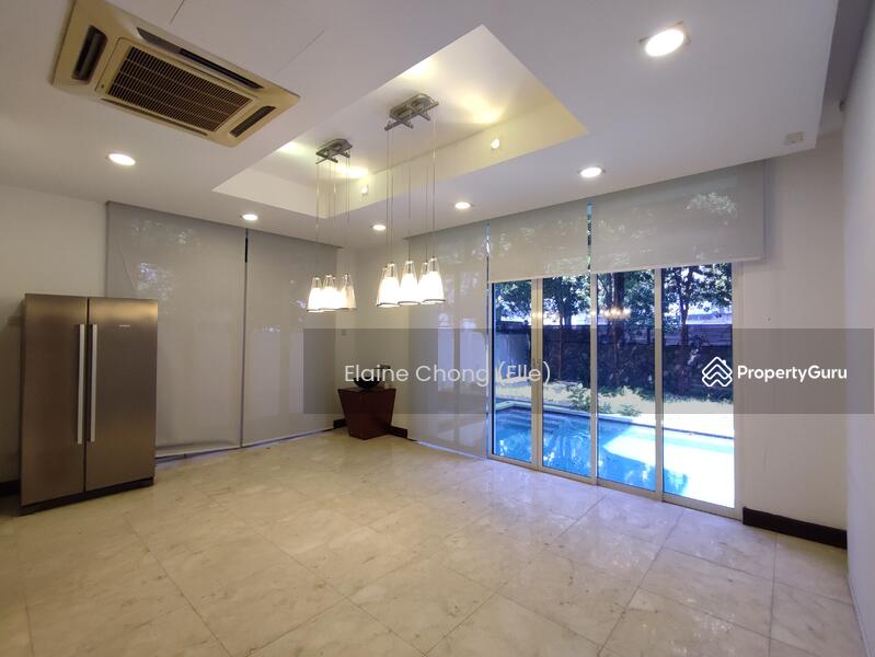 For Sale - Flora Murni