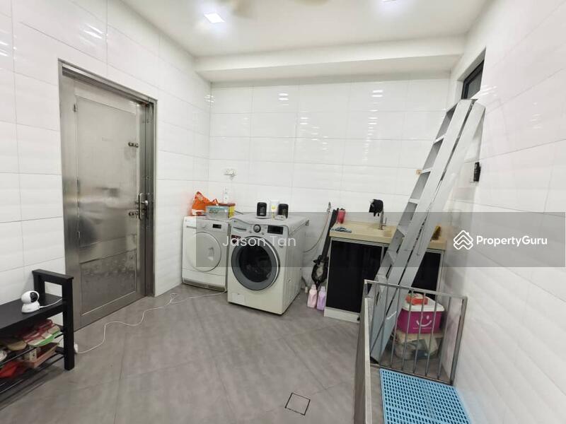For Sale - Seri Austin Seris Austins