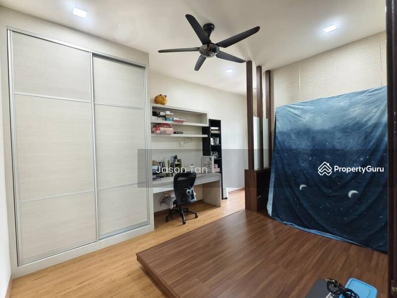 For Sale - Seri Austin Seris Austins