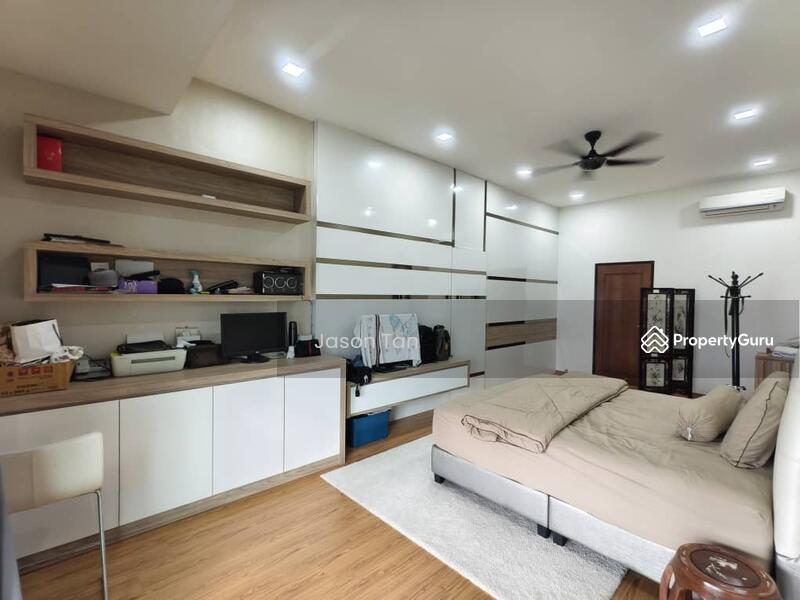 For Sale - Seri Austin Seris Austins