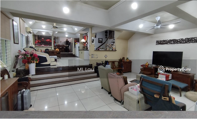 Untuk Dijual - Tastefully Renovated House With ID Design