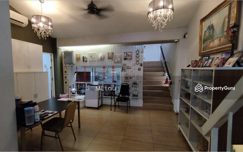 Untuk Dijual - Tastefully Renovated House With ID Design