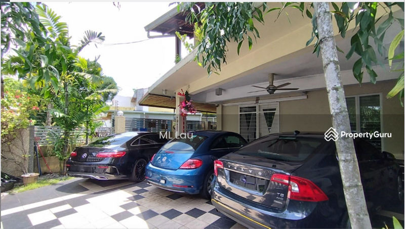 Untuk Dijual - Tastefully Renovated House With ID Design