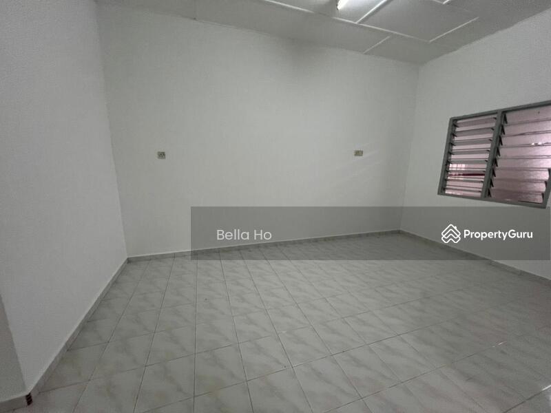 For Sale - Jalan Seledang 19 Taman Mewah Kulai