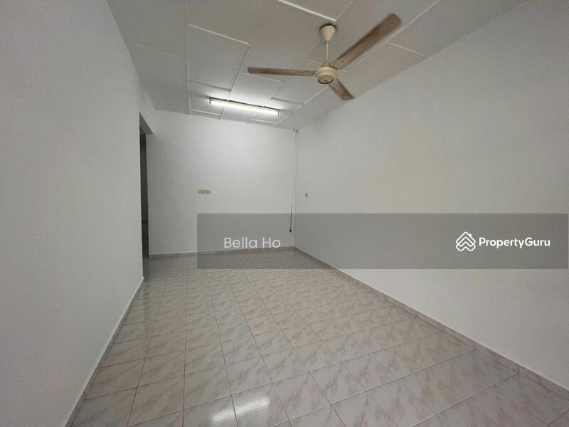 For Sale - Jalan Seledang 19 Taman Mewah Kulai