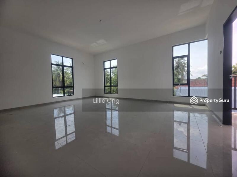 Untuk Dijual - Taman Gemilang 2.5 Storey Bungalow For Sale