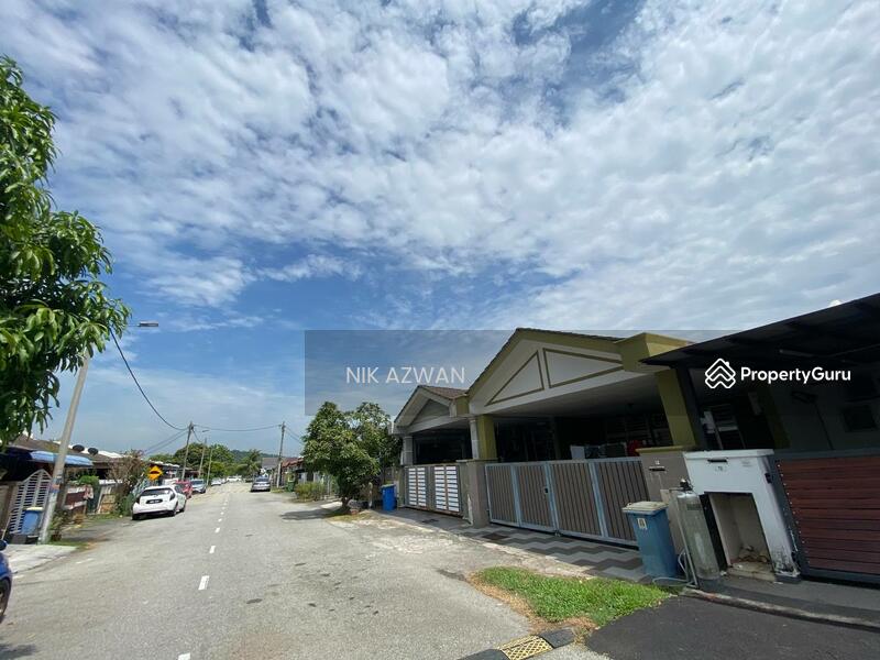 Untuk Dijual - (20x70) Rumah Teres Setingkat, SP 7, Bandar Saujana Putra