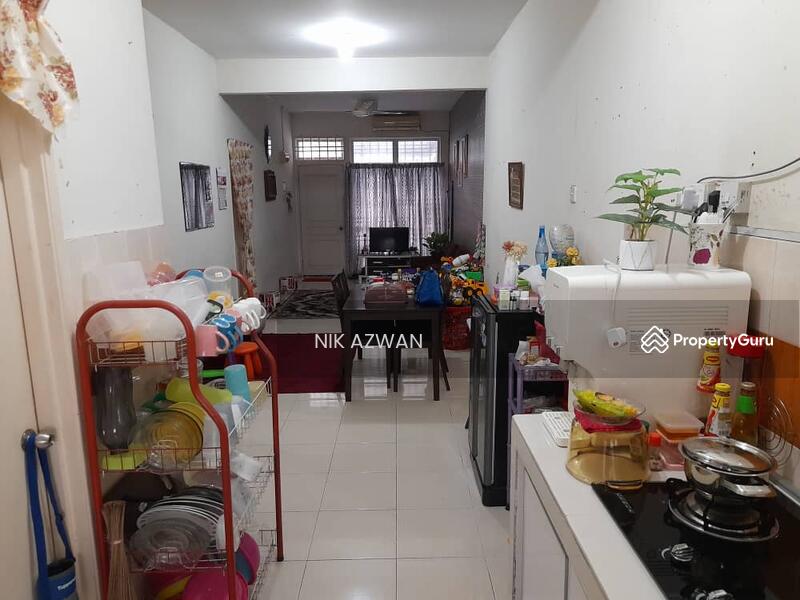 Untuk Dijual - (20x70) Rumah Teres Setingkat, SP 7, Bandar Saujana Putra