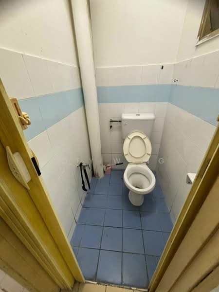 Apartment for Sale at Pangsapuri Seri Jati - Joey Wong - Bathroom - PropertyGuru.com.my