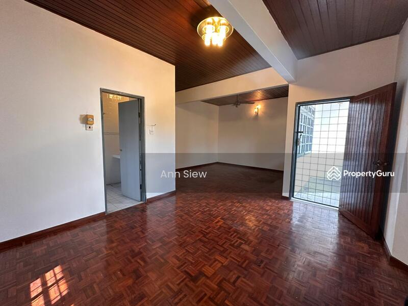 For Sale - Taman Shatin