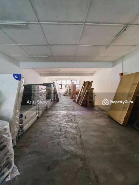 Untuk Dijual - Station 18