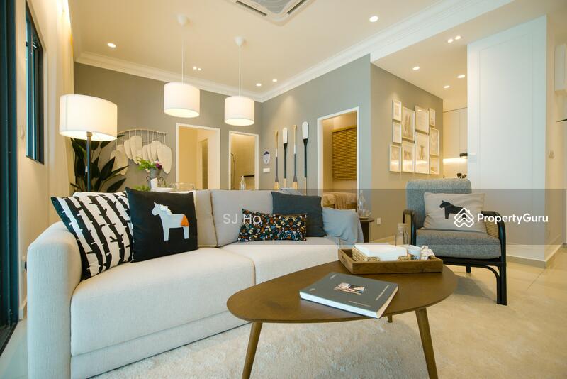 Maldives Residences - Living & Dining Area (ID treatment)