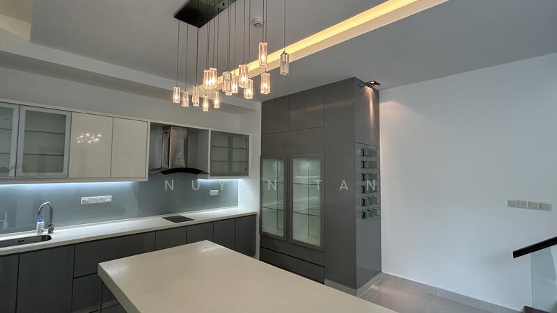 For Sale - Duta Tropika