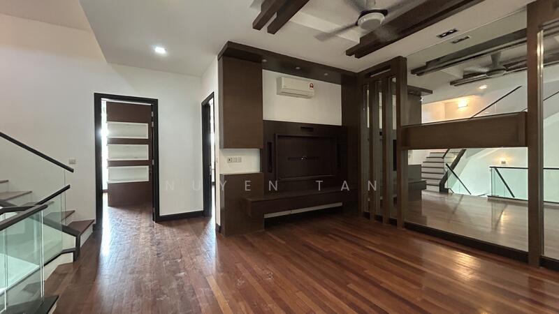 For Sale - Duta Tropika