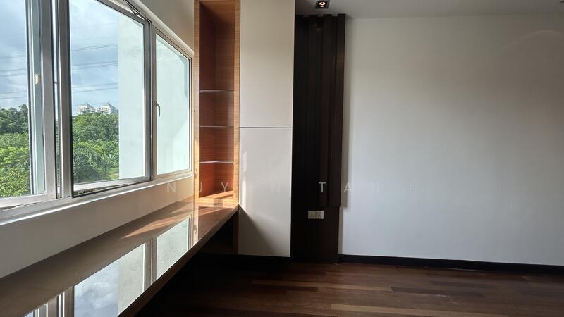 For Sale - Duta Tropika