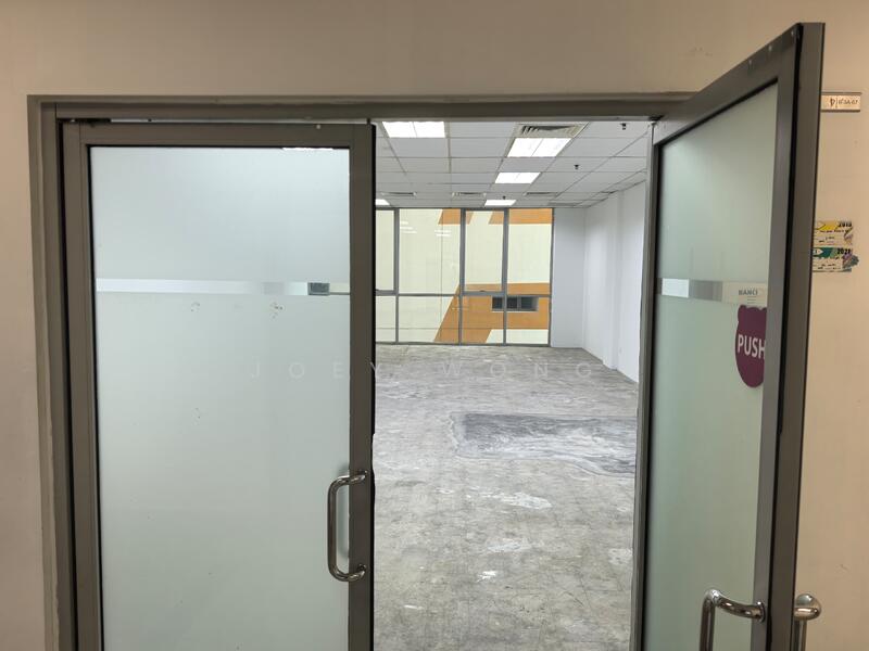 For Rent - Southgate Commercial Centre