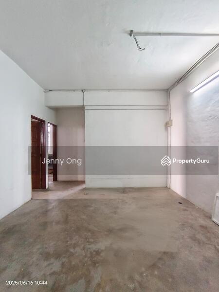 For Rent - 1.5 Sty Light Industrial At Jalan Siram, Butterworth For Rent