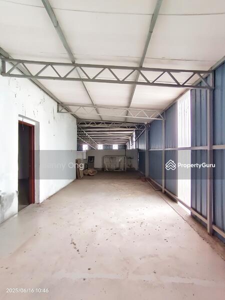 For Rent - 1.5 Sty Light Industrial At Jalan Siram, Butterworth For Rent