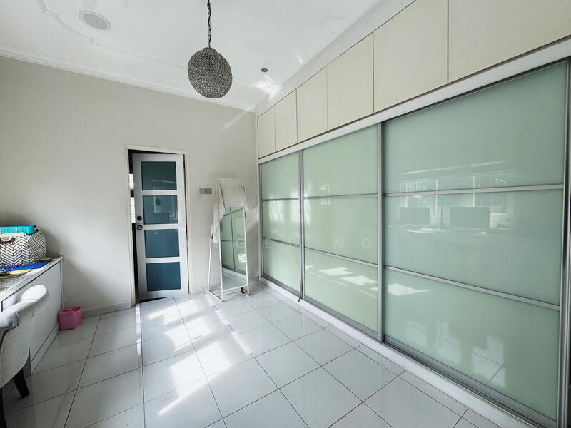 Untuk Dijual - Bandar Baru Sri Petaling, Kuala Lumpur