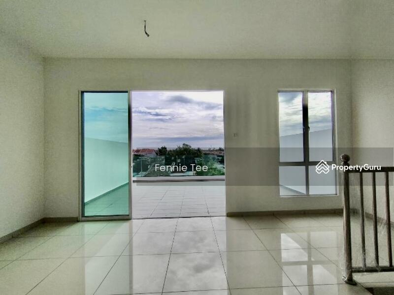 Terraced House for Sale in Sabak Bernam (Selangor) - Fennie Tee - PropertyGuru.com.my