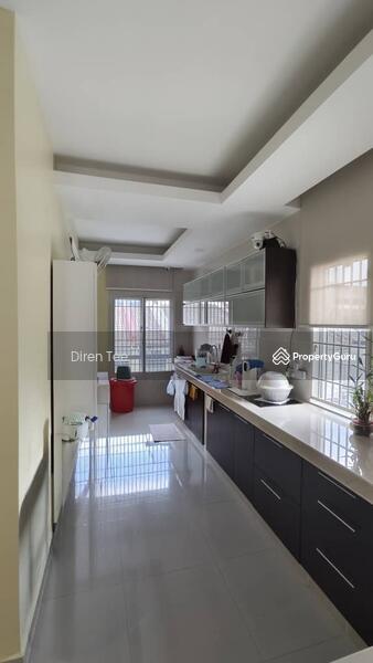 Rumah Teres 3 Tingkat untuk Dijual di Ampang (Selangor) - Diren Tee - PropertyGuru.com.my