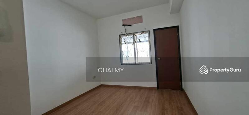 Untuk Disewa - Terrace house at Taman Impian Indah