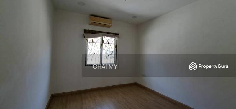 Untuk Disewa - Terrace house at Taman Impian Indah