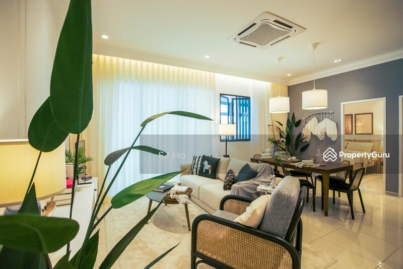 Maldives Residences - Living & Dining Area (ID treatment)