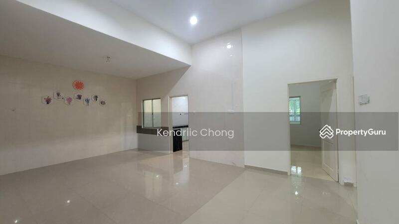 Untuk Dijual - Single Semi D in Taman Akasia Bahau