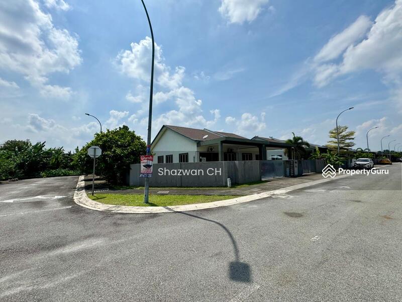 Semi-Detached House for Sale in Seksyen 30 (Shah Alam) - Shazwan CH - PropertyGuru.com.my