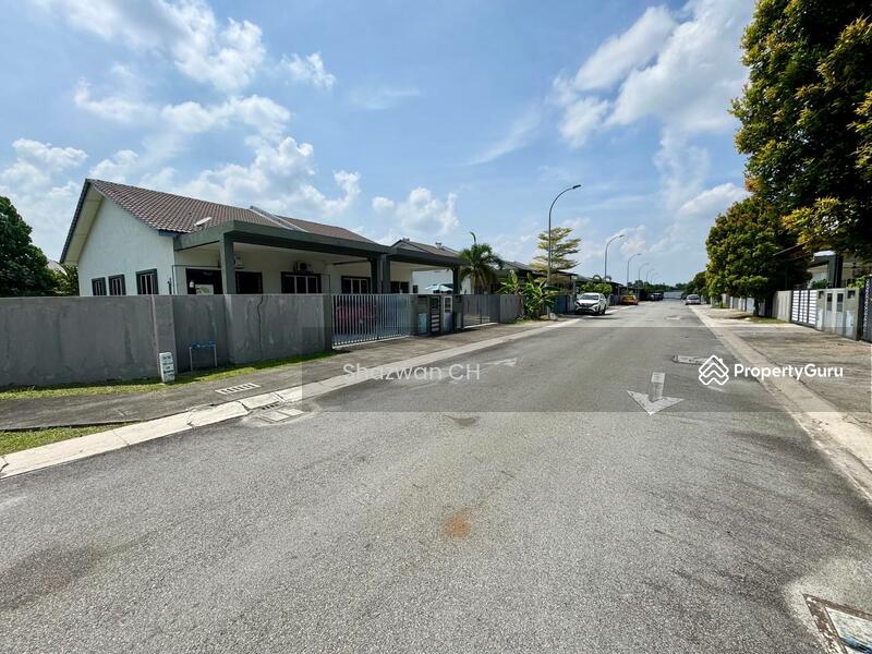 Semi-Detached House for Sale in Seksyen 30 (Shah Alam) - Shazwan CH - PropertyGuru.com.my