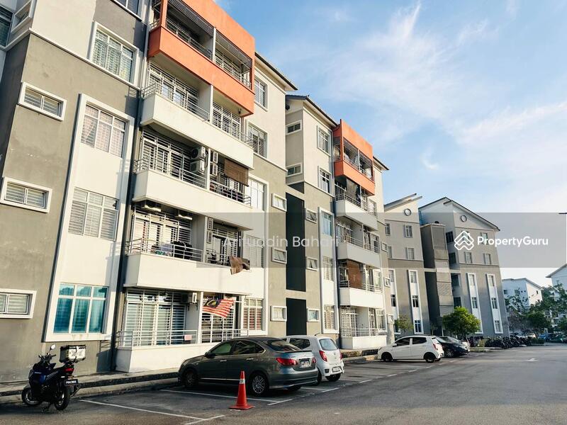 For Sale - Taman Dahlia (Bandar Baru Salak Tinggi)