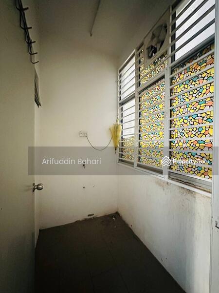 For Sale - Taman Dahlia (Bandar Baru Salak Tinggi)