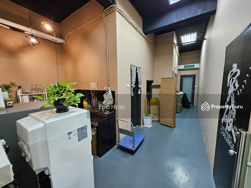 For Rent - Tpp 1. Jalan tpp 1/1. Puchong