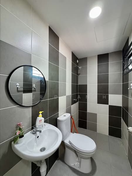 Service Residence for Rent at Residensi Mutiara Kajang 2 - Nur Diyanah - Bathroom - PropertyGuru.com.my