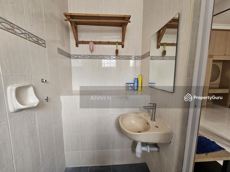 Rumah Teres untuk Dijual di Batu 9 (Cheras) - Anna H - PropertyGuru.com.my