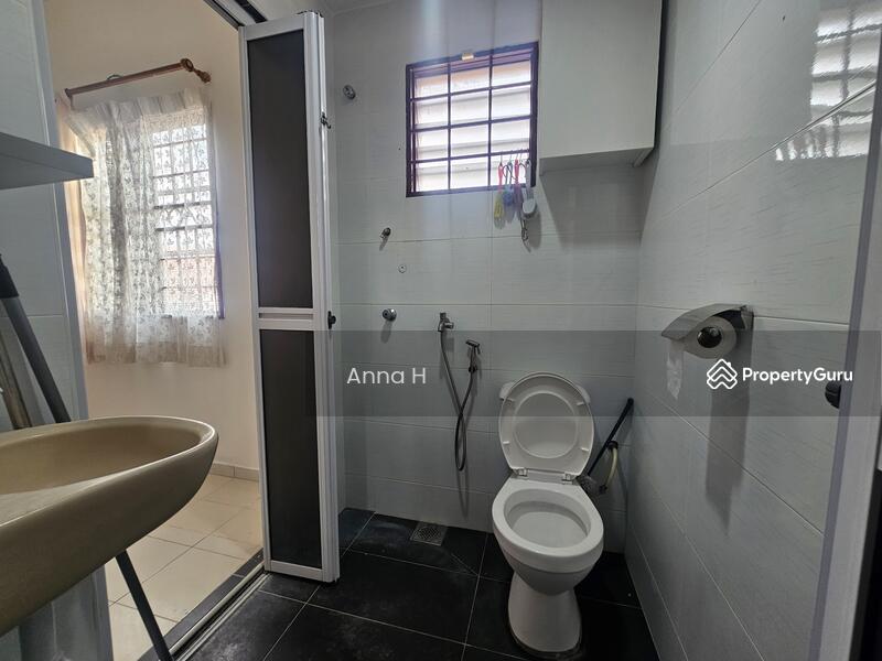 Rumah Teres untuk Dijual di Batu 9 (Cheras) - Anna H - PropertyGuru.com.my