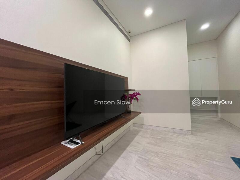 For Sale - Nobleton Crest