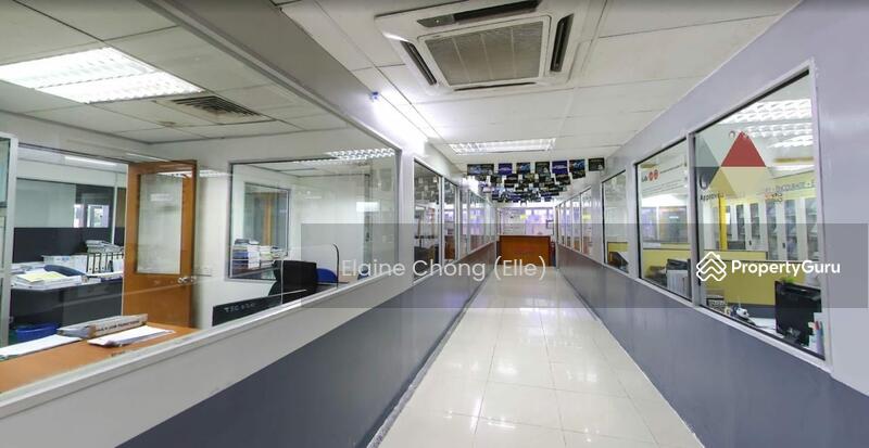 Untuk Disewa - Glenmarie (With car lift) 3S showroom, school, retail
