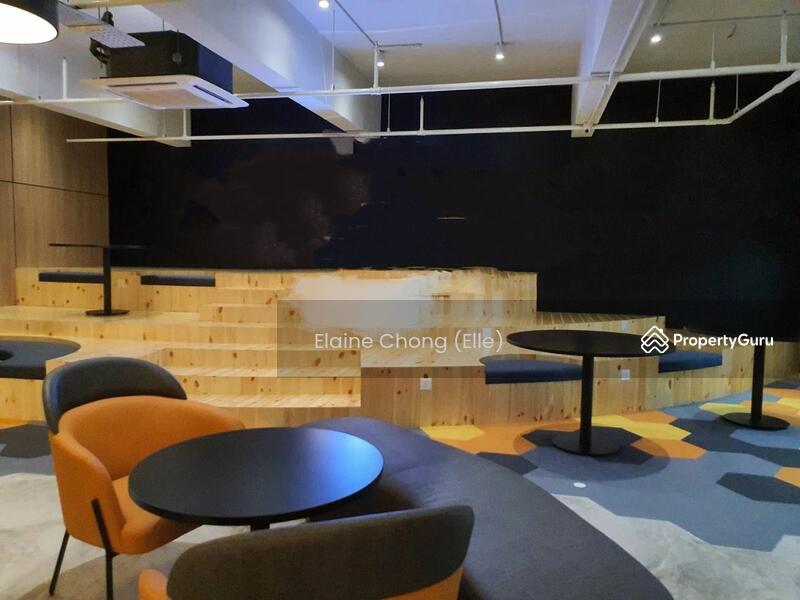 For Rent - [With lift] Showroom, school, HQ, wellness