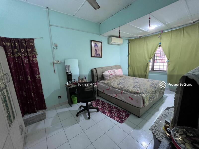 Untuk Dijual - Taman Megah Ria