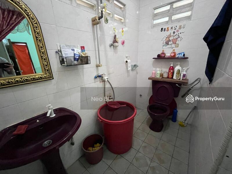 Untuk Dijual - Taman Megah Ria