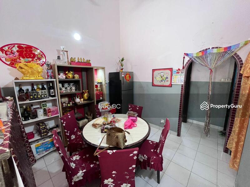 Untuk Dijual - Taman Megah Ria