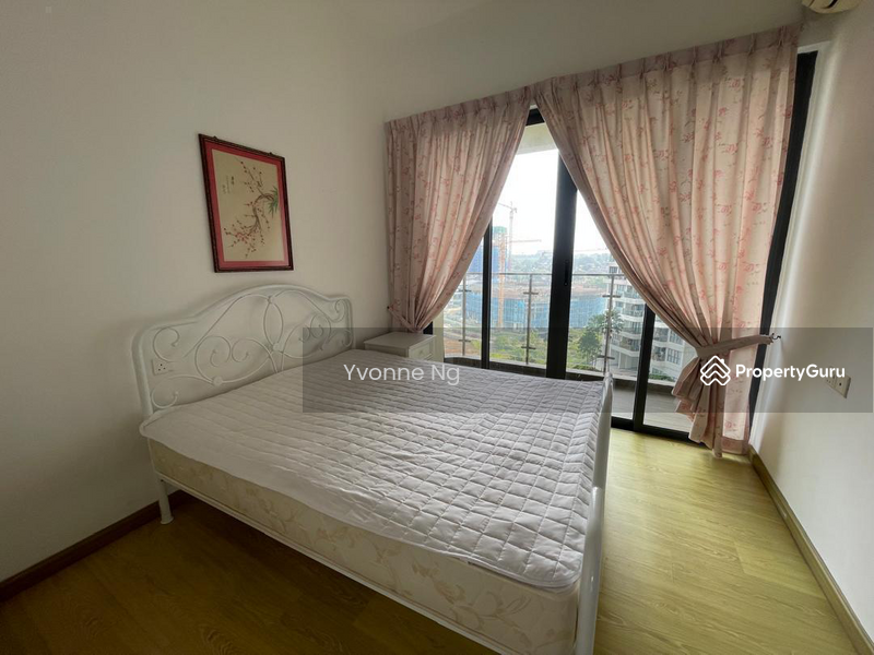 Condominium for Sale at Royal Strand @ Country Garden Danga Bay - Yvonne Ng - PropertyGuru.com.my