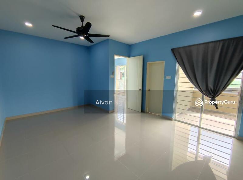 Untuk Dijual - LaVille