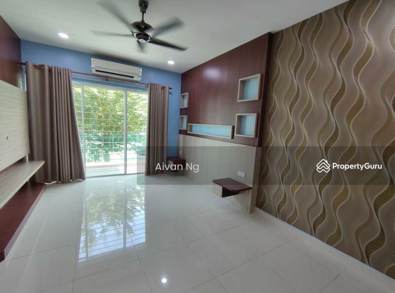 Untuk Dijual - LaVille