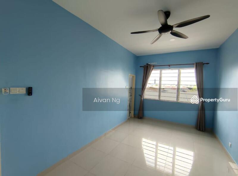 Untuk Dijual - LaVille